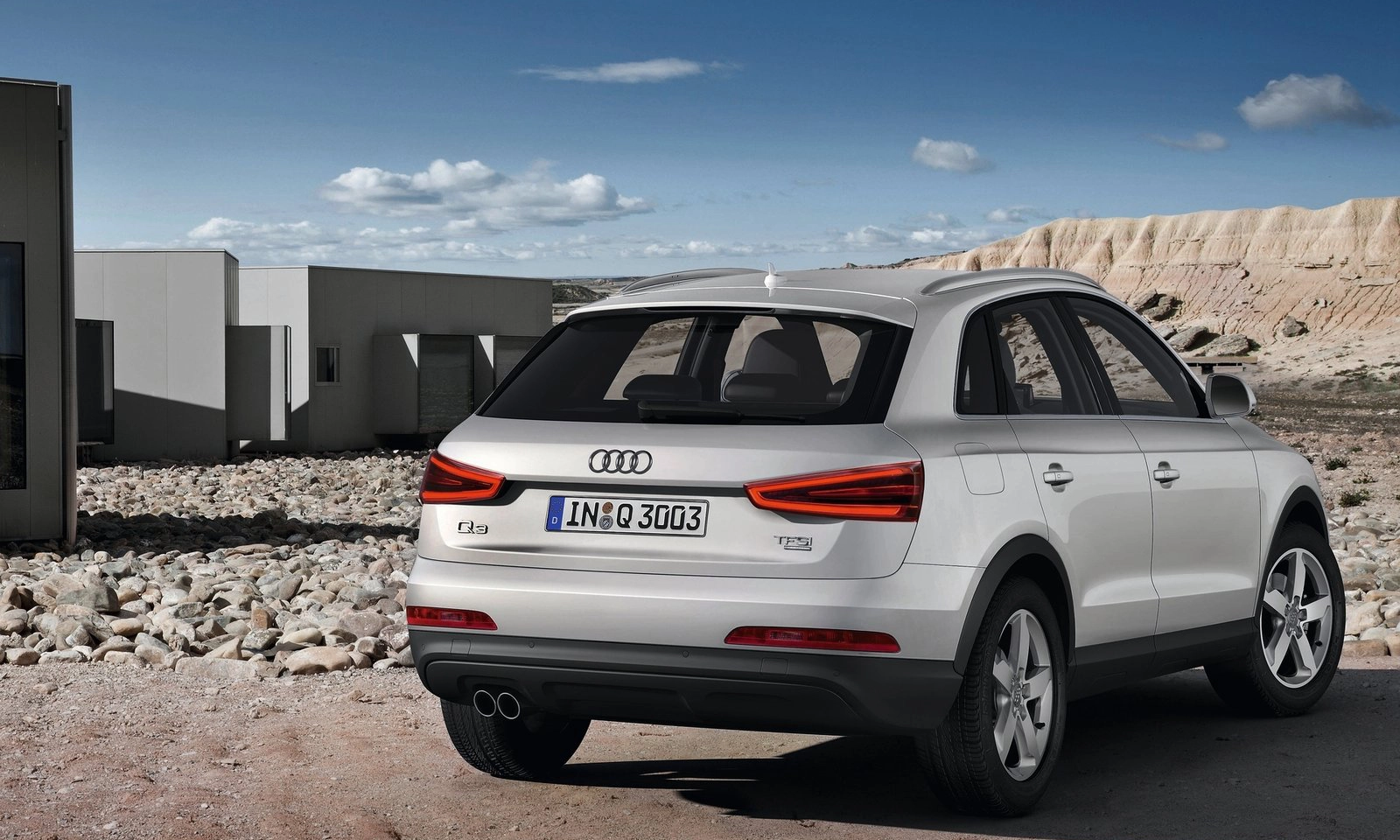 Audi Q3 2012 1600 30 Copy